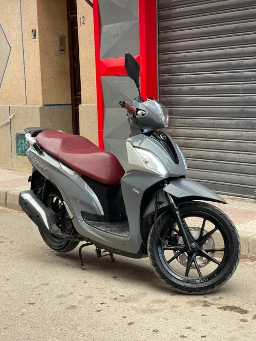 Sym St 200 2024