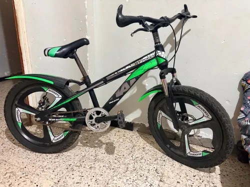 Vélo, BMX, freestyle, enfants GT, 7000 H,AM bicycle 16 à 20 pouces