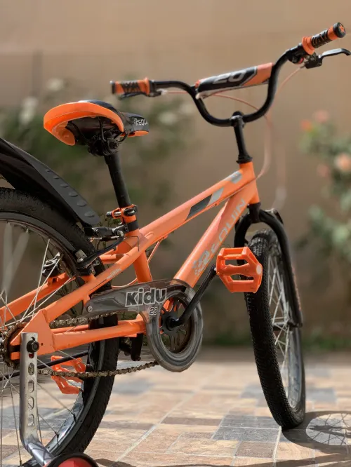 Vélo Requin Kidu Taille 20