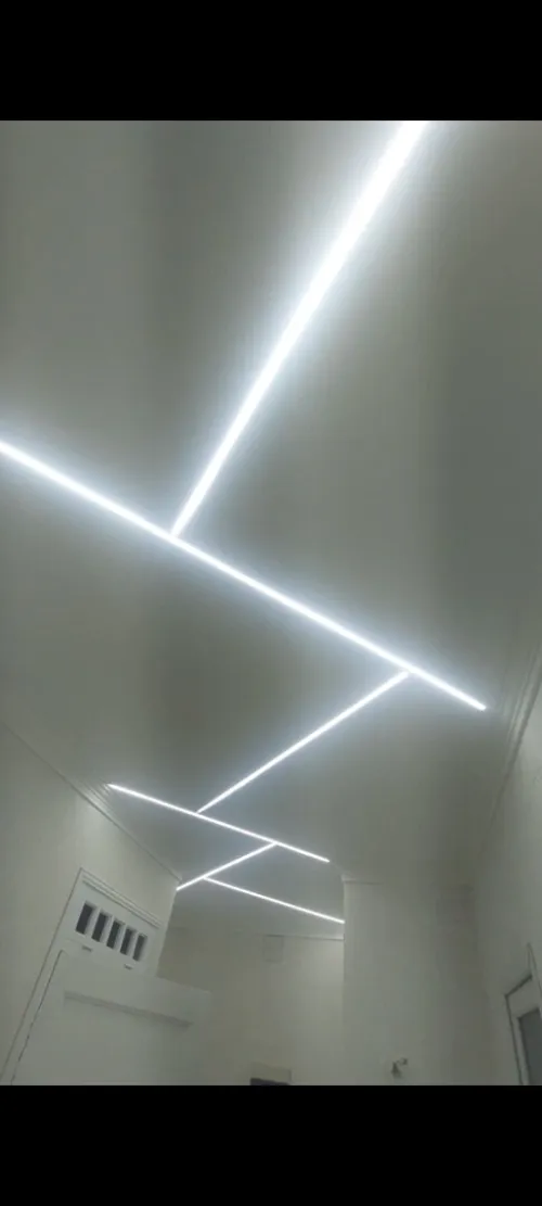 Electricien كهربائي