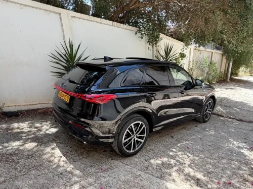 Audi Q5 2025 S-Line full