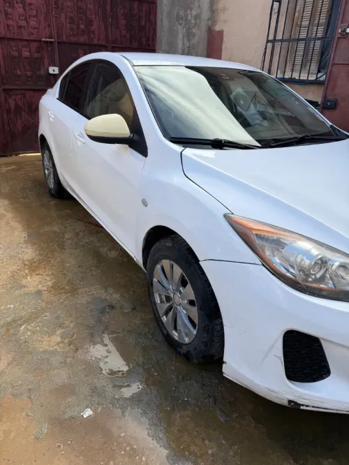 Mazda 3 2015 