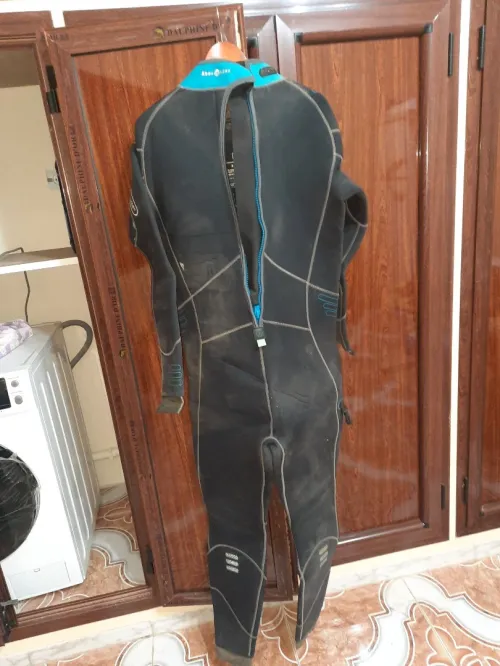 Tenue de plongée 
