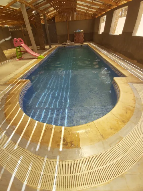 EQUIPEMENT DE PISCINE /SPA/ COMPETITION/ ET REALISATION /SERVICE