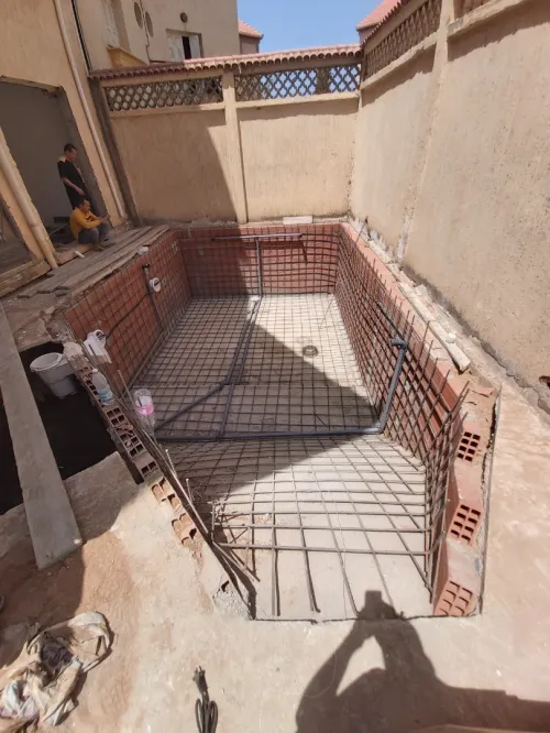 EQUIPEMENT DE PISCINE /SPA/ COMPETITION/ ET REALISATION /SERVICE