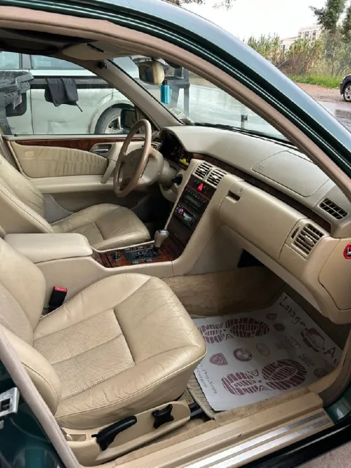 Mercedes Classe E 1998 E300