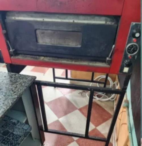 Pizzeria fast food materiel