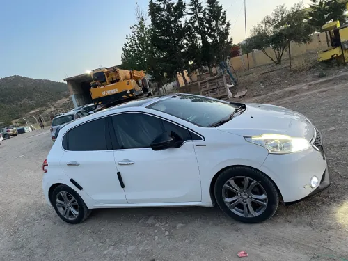 Peugeot 208 2014 Allure