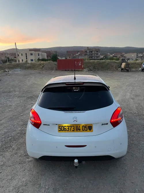 Peugeot 208 2014 Allure