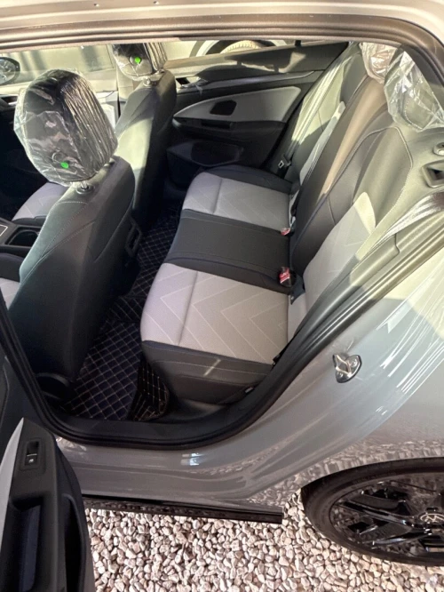 Volkswagen Golf 8 2025 R Black Edition 