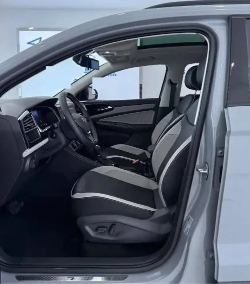 Jetta  VS5 2025 BLACK BLACK