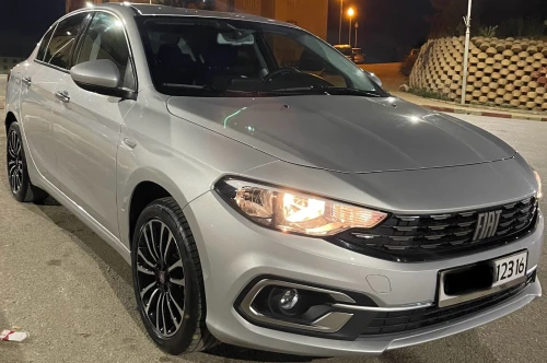 Fiat Tipo Sedan 2023 Life (boîte automatique)