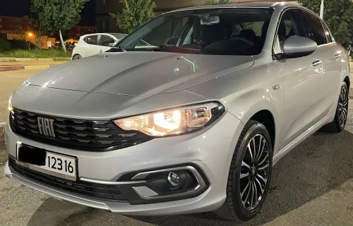 Fiat Tipo Sedan 2023 Life (boîte automatique)