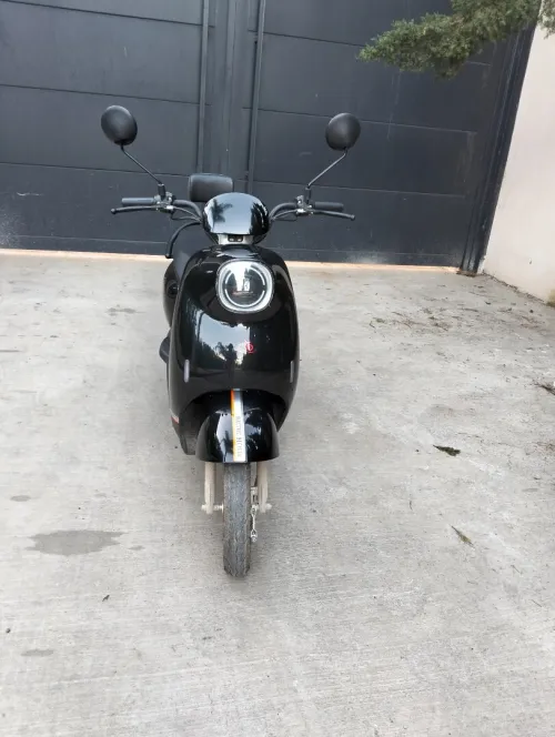 Dora coilla Moto électrique 2026