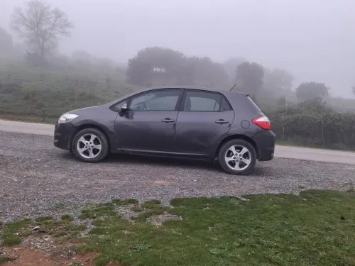 Toyota Yaris 2012 