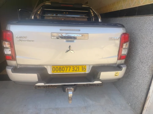 Mitsubishi L200 2021 Doube cabine Evolution