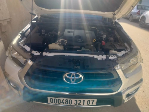 Toyota Hilux 2021 LEGEND DC 4x4 Pack Luxe