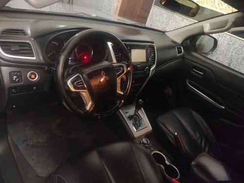 Mitsubishi L200 2021 Doube cabine Evolution