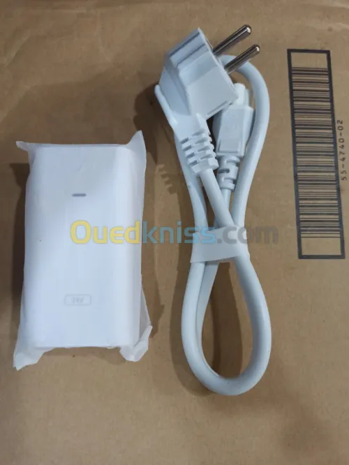 Ubiquit Power injector 24V-12W