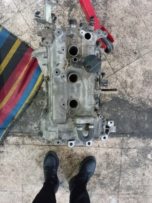 Moteur micra k13 culasse + demi moteur