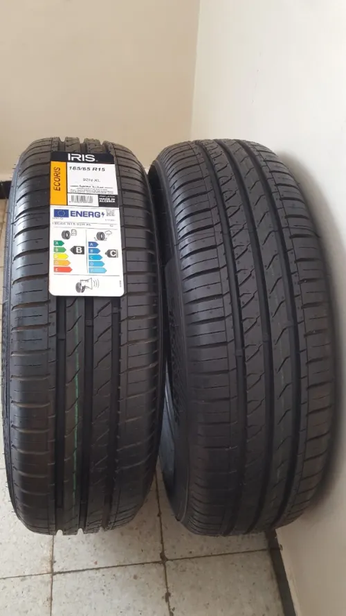 2 Pneu Iris 185/65 R15