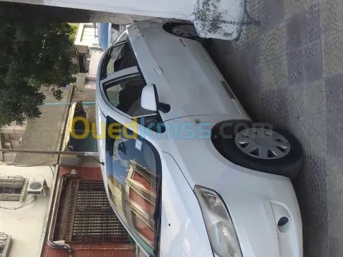 Chevrolet Sail 4 portes 2011 Sail 4 portes