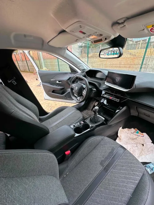 Peugeot 208 2024 Allure Pack