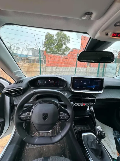 Peugeot 208 2024 Allure Pack