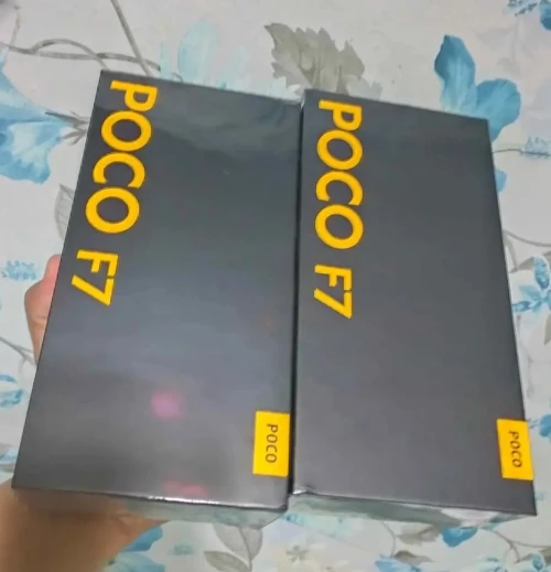 Poco f7 12/256