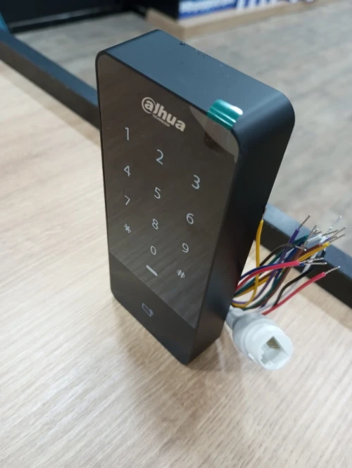 Lecteur de contrôle d'accès Dahua avec Clavier DH-ASI1201E