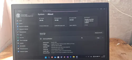 Dell Latitude 7490 Intel(R) Core(TM) i7 8650U CPU @ 1.90 GHz 2.11GHz