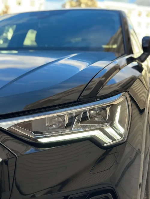 Audi Q3 2023 S line
