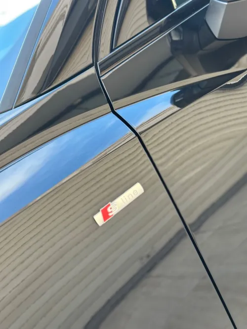 Audi Q3 2023 S line