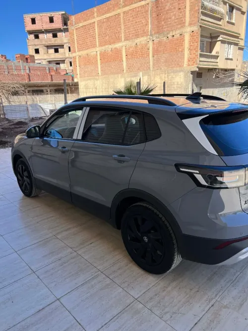 Volkswagen Tahru 2025 