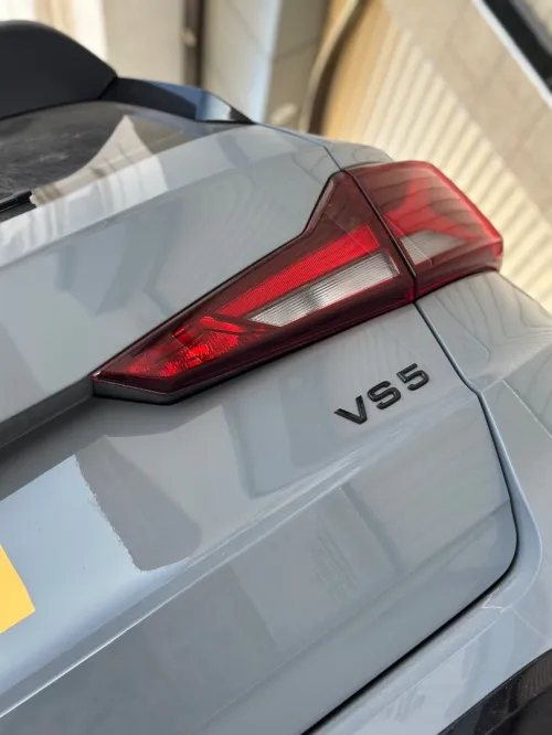 Volkswagen Jetta 2025 Vs5