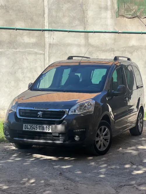 Peugeot Partner 2018 Fennec
