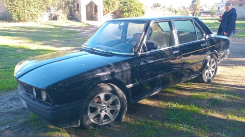 BMW Série 5 1981 