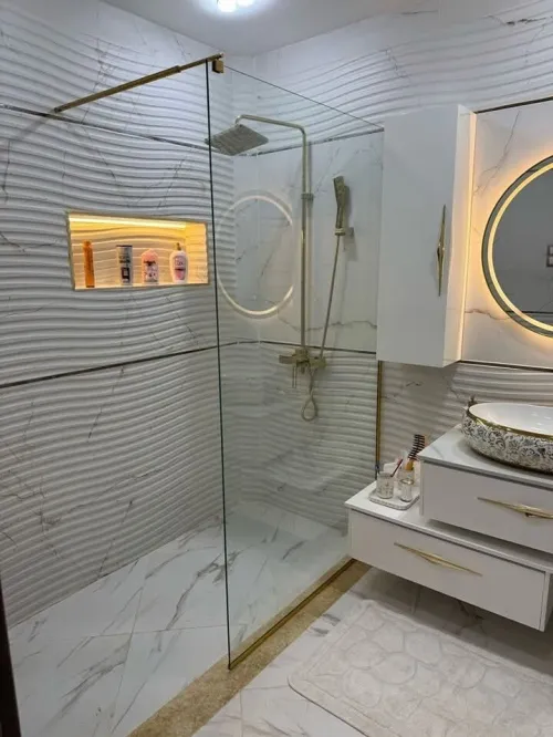 Travaux en inox et verre