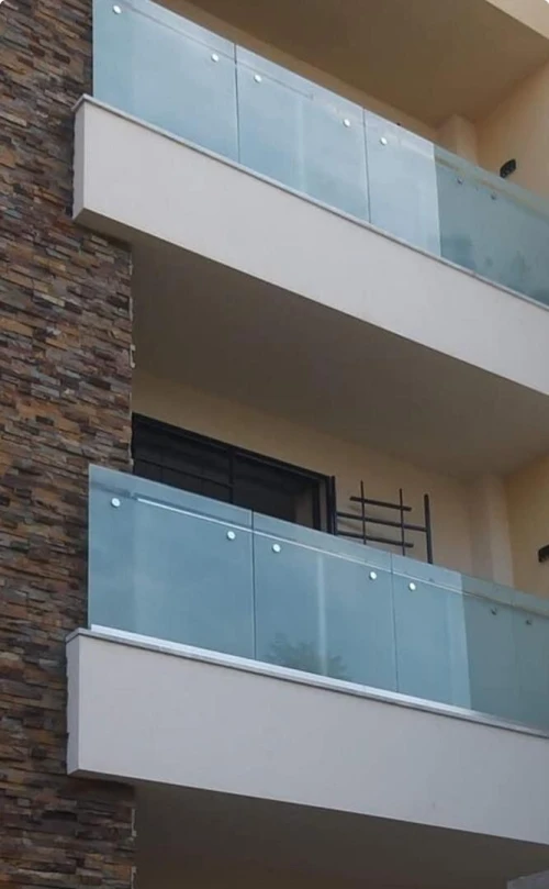 Gardes-corps pour fenêtres & Balcons