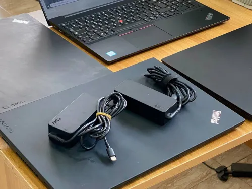 THINKPAD E590 / INTEL I5 8EME / 8G / 512 SSD / 15.6 / FHD