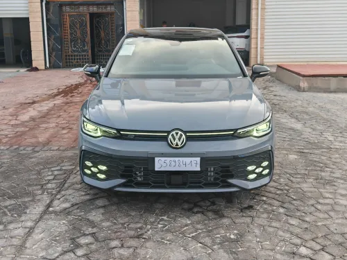 Volkswagen Golf 8 2025 R-Line