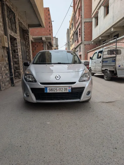 Renault Clio 3 2012 Night and Day