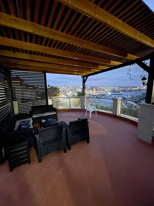 Location vacances Villa Alger Ain benian
