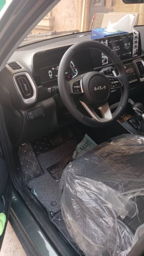 Kia Sonet  2025 Luxury