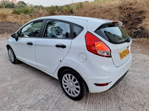 Ford Fiesta 2015 Trend
