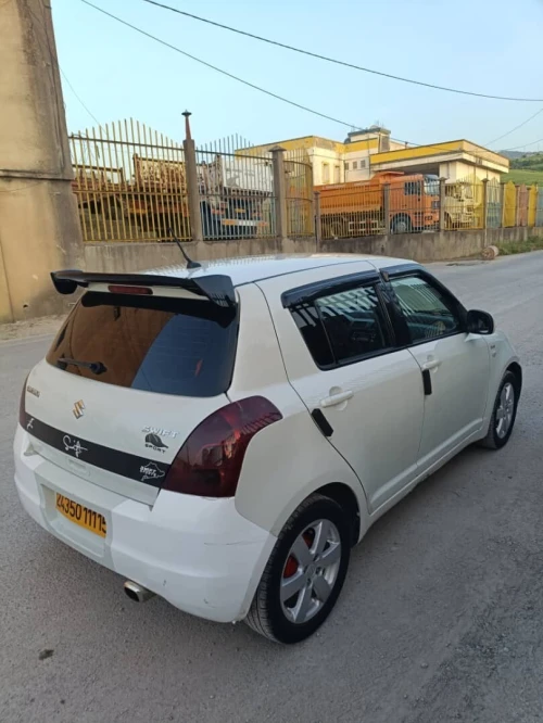 Suzuki Swift 2011 