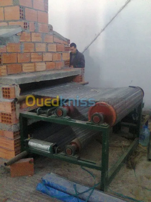 construction des hammams et de foure, plats d'oeufs