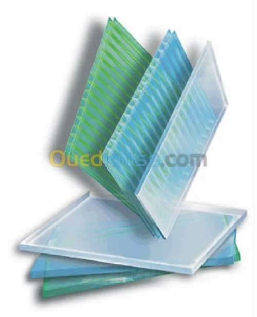 POLYCARBONATE ALVÉOLAIRE