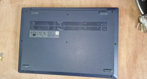 Lenovo ideapad 3 - i7 10em nvidia MX330 20gb 256 ssd