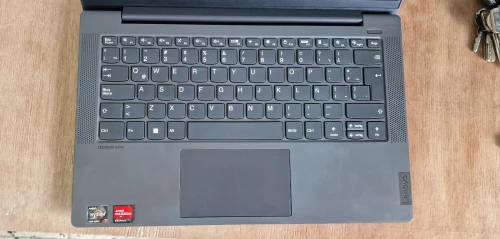 lenovo ideapad 5 - ryzen 7 5700u 8gb 256 SSD